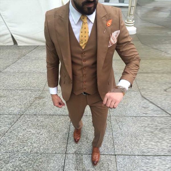 classic peak lapel wedding tuxedos slim fit suits for men groomsmen suit three pieces prom formal suits (jacket+pants+vest+tie) 569, Black;gray
classic peak lapel wedding tuxedos slim fit suits for men groomsmen suit three pieces prom formal suits (jacket+pants+vest+tie) 569, Black;gray