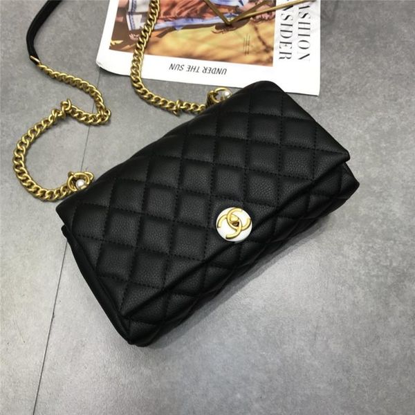 new women shoulder bag flap bags metal chain calfskin gold-tone metal black white leather designer luxury dinner bag 
new women shoulder bag flap bags metal chain calfskin gold-tone metal black white leather designer luxury dinner bag