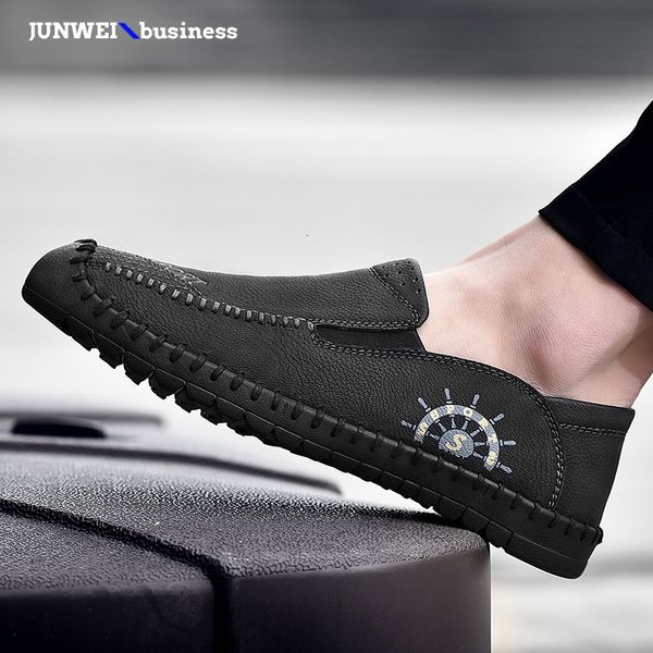 shoes casual men outdoor summer genuine leather men loafers moccasins slip on men's flats breathable male shoes big size 48 l5, Black
shoes casual men outdoor summer genuine leather men loafers moccasins slip on men's flats breathable male shoes big size 48 l5, Black