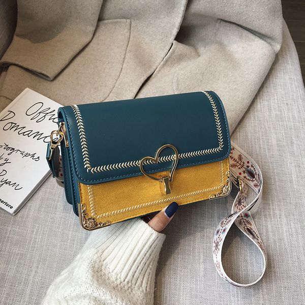 2019 new ladies messenger bag pu women bag fashion shoulder small square korean buckle handbag
2019 new ladies messenger bag pu women bag fashion shoulder small square korean buckle handbag