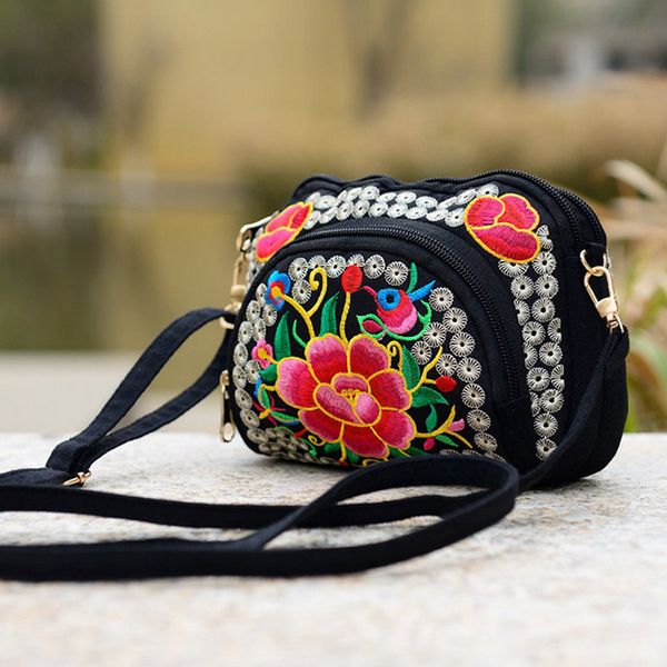 selling 2020 new women national style flower embroidery canvas shoulder bag messenger bag china trend -b5
selling 2020 new women national style flower embroidery canvas shoulder bag messenger bag china trend -b5