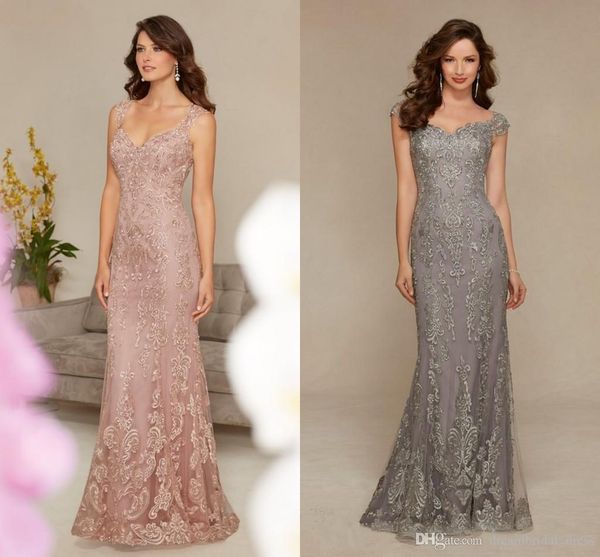2017 Modest Lace Appliques Long Mermaid Mother of the Bride Dresses V Neck Formal Evening Party Gowns for Weddings Floor Length
2017 Modest Lace Appliques Long Mermaid Mother of the Bride Dresses V Neck Formal Evening Party Gowns for Weddings Floor Length