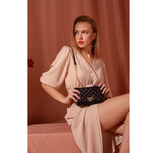 europe designer genuine leather luxury handbags for women real leather cowhide shoulder crossbody bags french design 19042014
europe designer genuine leather luxury handbags for women real leather cowhide shoulder crossbody bags french design 19042014