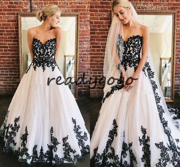 vintage black and white wedding dresses retro lace-up corset gothic lace applique garden outdoor bridal informal wedding gown
vintage black and white wedding dresses retro lace-up corset gothic lace applique garden outdoor bridal informal wedding gown