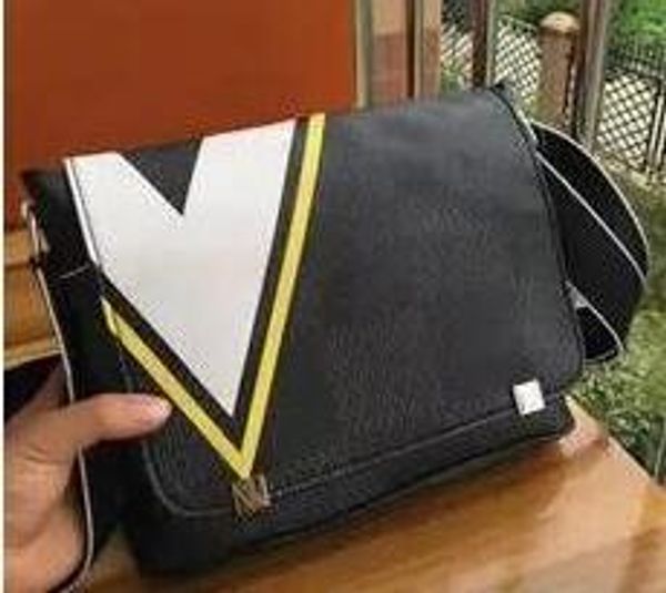 sell wholesale and retail new style bags handbags shoulder bags tote bags messenger bag briefcase
sell wholesale and retail new style bags handbags shoulder bags tote bags messenger bag briefcase