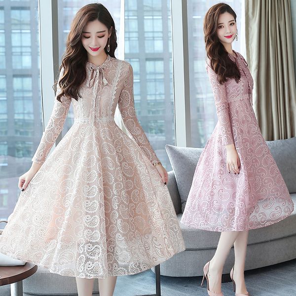 2018 autumn winter new 2xl plus size vintage lace black midi dresses women bodycon pink dress party long sleeve runway vestidos y190425, Black;pink
2018 autumn winter new 2xl plus size vintage lace black midi dresses women bodycon pink dress party long sleeve runway vestidos y190425, Black;pink
