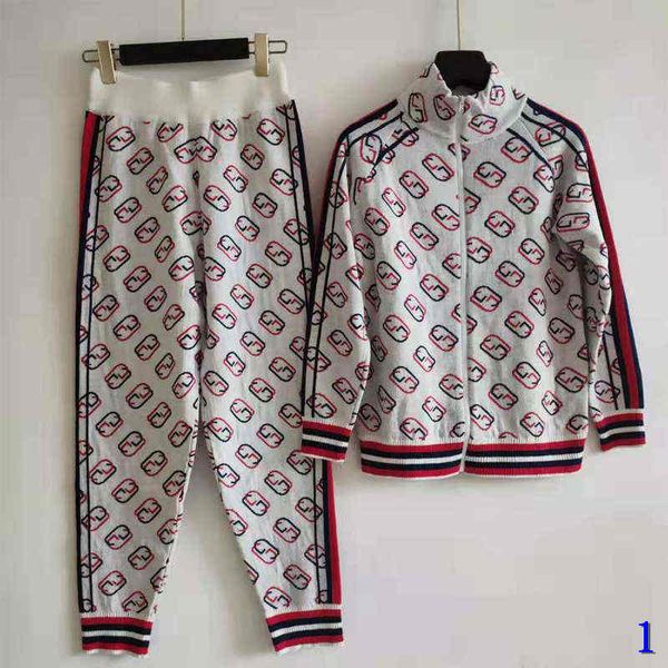 new arrival women designer tracksuits hoodie brand jacket + pants suits striped side print fashion women knit sets hooded1, White
new arrival women designer tracksuits hoodie brand jacket + pants suits striped side print fashion women knit sets hooded1, White