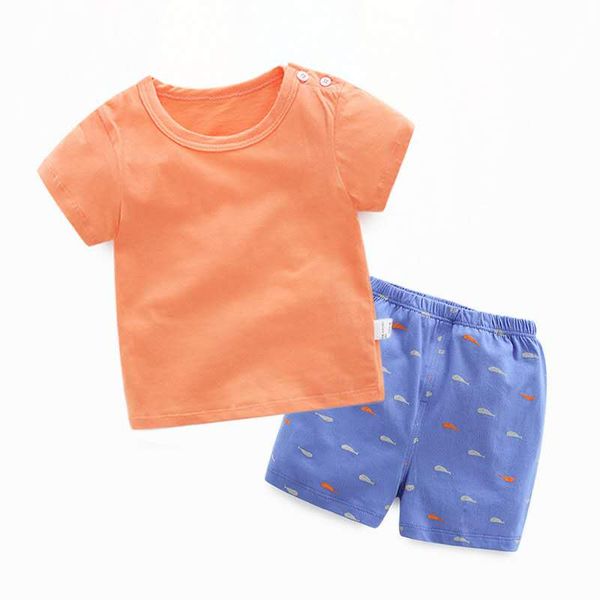 baby clothes 2pcs round neck short sleeve cotton solid color t-shirt + elastic pocket shorts, White
baby clothes 2pcs round neck short sleeve cotton solid color t-shirt + elastic pocket shorts, White