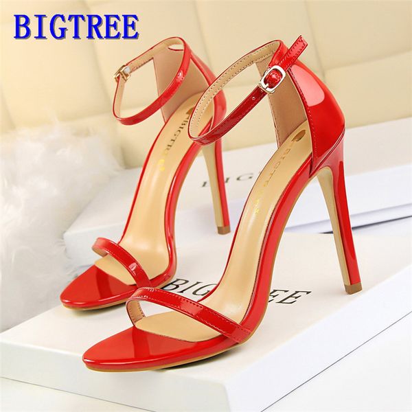 concise buckle women's dress sandals super high heels pumps open toe wedding sandals women thin heel patent leather, Black
concise buckle women's dress sandals super high heels pumps open toe wedding sandals women thin heel patent leather, Black