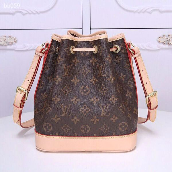 new shoulder bags with leather bucket bag women casual handbags flower printing bag purse casual luxury pumping bucket bag
new shoulder bags with leather bucket bag women casual handbags flower printing bag purse casual luxury pumping bucket bag