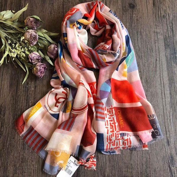 designer scarf luxury designer scarf classic logo fashion cape delivery box luxury scarf soft and light size: 100*200cm 132, Blue;gray
designer scarf luxury designer scarf classic logo fashion cape delivery box luxury scarf soft and light size: 100*200cm 132, Blue;gray