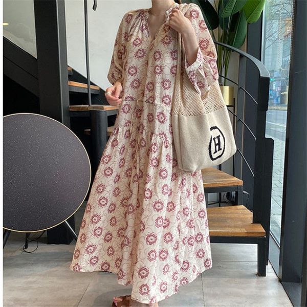 2020 autumn new womens big size plus loose casual cotton linen v neck print girl female korea shirt dress dresses e098, Black;gray
2020 autumn new womens big size plus loose casual cotton linen v neck print girl female korea shirt dress dresses e098, Black;gray