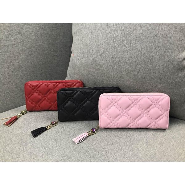 womens deisgner wallet small frosted leather multi-function large capacity long wallet card bag luxry 2020 new style fashion trend, Red;black
womens deisgner wallet small frosted leather multi-function large capacity long wallet card bag luxry 2020 new style fashion trend, Red;black