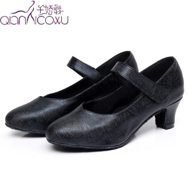elegant fashion salsa jazz ballroom latin dance shoes for dancing women urban ladies pole small feet pumps 7067 pumps
elegant fashion salsa jazz ballroom latin dance shoes for dancing women urban ladies pole small feet pumps 7067 pumps