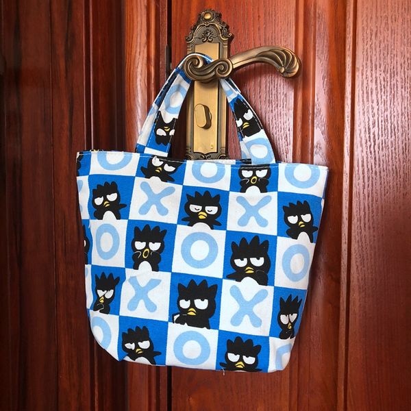 cool 1pcs black penguin fashion portable canvas lunch bags cartoon picnic bag box tote storage for women unisex, Blue;pink
cool 1pcs black penguin fashion portable canvas lunch bags cartoon picnic bag box tote storage for women unisex, Blue;pink