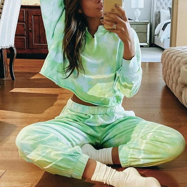 yoga outfits spring tie-dye 2 piece set women's long sleeve t-shirt and pants tracksuit female casual suits athletic workout 2021, White;red
yoga outfits spring tie-dye 2 piece set women's long sleeve t-shirt and pants tracksuit female casual suits athletic workout 2021, White;red