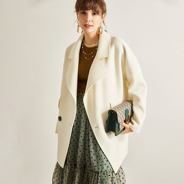 autumn and winter 2019 new high-end small double faced short coat women's loose popular wool coat zero cashmere, Tan;black
autumn and winter 2019 new high-end small double faced short coat women's loose popular wool coat zero cashmere, Tan;black