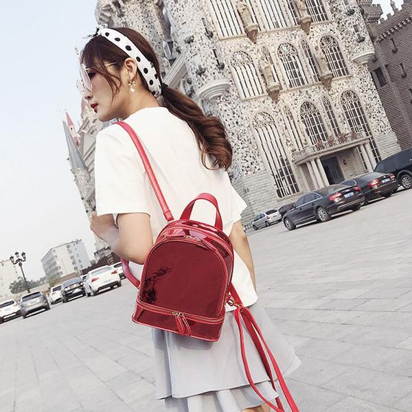 2020 silver fashion laser backpack women girls bag holographic small size backpack for teenage girls
2020 silver fashion laser backpack women girls bag holographic small size backpack for teenage girls