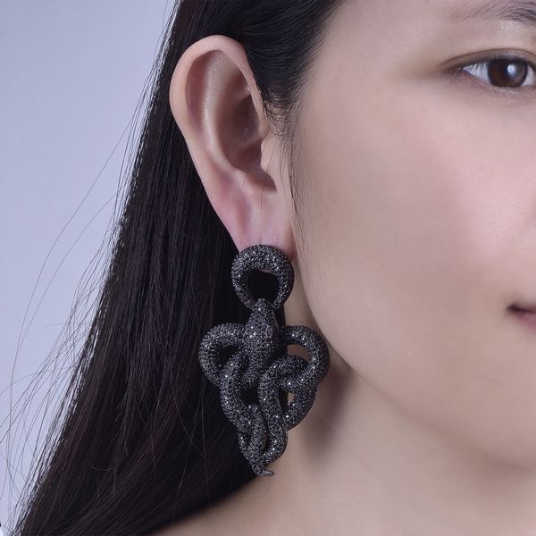 in 2018 speedway is specially designed for the wholesale customization of european and american personality snakeear nails with femaleshaped, Golden;silver
in 2018 speedway is specially designed for the wholesale customization of european and american personality snakeear nails with femaleshaped, Golden;silver