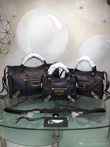 classic handbag for ladies.ladies' motorcycle bag series.large capacity real leather shopping bags.removable leather strap shoulder bag
classic handbag for ladies.ladies' motorcycle bag series.large capacity real leather shopping bags.removable leather strap shoulder bag