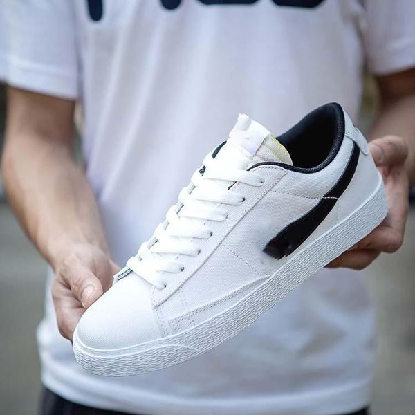 2020.new forces логотип блан румяна 1a hommes ет femmes chaussures де беговые chaussures де спортивные силы chaussures d'entranement respira, Black;red
2020.new forces логотип блан румяна 1a hommes ет femmes chaussures де беговые chaussures де спортивные силы chaussures d'entranement respira, Black;red