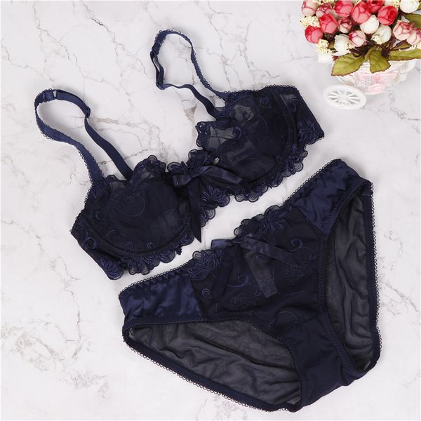 2019 transparent lace bra set deep v lingerie ultra-thin bra breifs set unlined women's underwear sets soft cup, Red;black
2019 transparent lace bra set deep v lingerie ultra-thin bra breifs set unlined women's underwear sets soft cup, Red;black