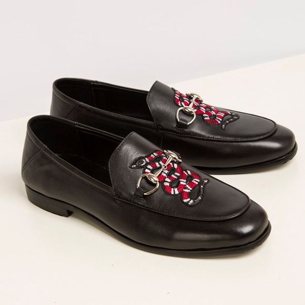 trainer 2019 men's dress shoes superstar fashion luxury designer luxury shoes classic makeup red and blue ribbon size 38-45, Black
trainer 2019 men's dress shoes superstar fashion luxury designer luxury shoes classic makeup red and blue ribbon size 38-45, Black