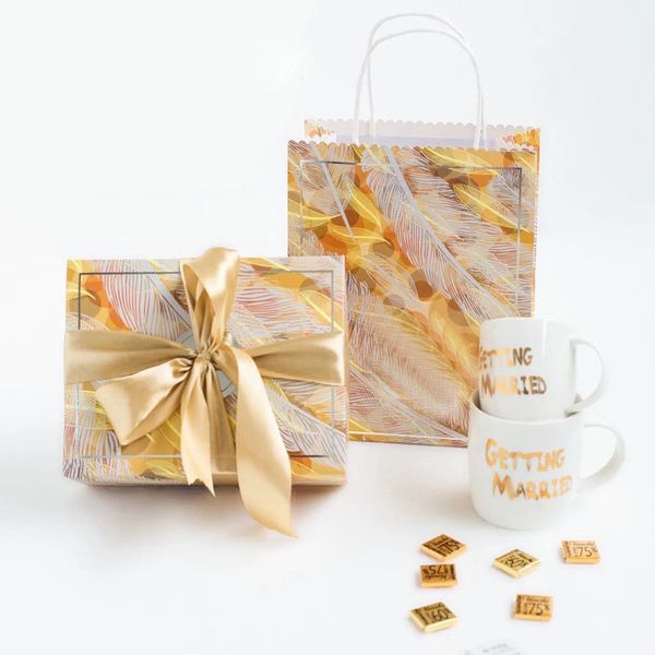 portable moon cake packagings boxes wedding festival paper packing gift box cupcake dessert bread cookie box
portable moon cake packagings boxes wedding festival paper packing gift box cupcake dessert bread cookie box
