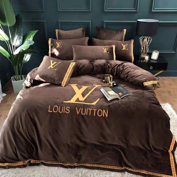 Brand de ign printed bedding et 4pc et letter printed duvet cover pillowca e home bedding upplie luxury embroidery duvet cover et
Brand de ign printed bedding et 4pc et letter printed duvet cover pillowca e home bedding upplie luxury embroidery duvet cover et