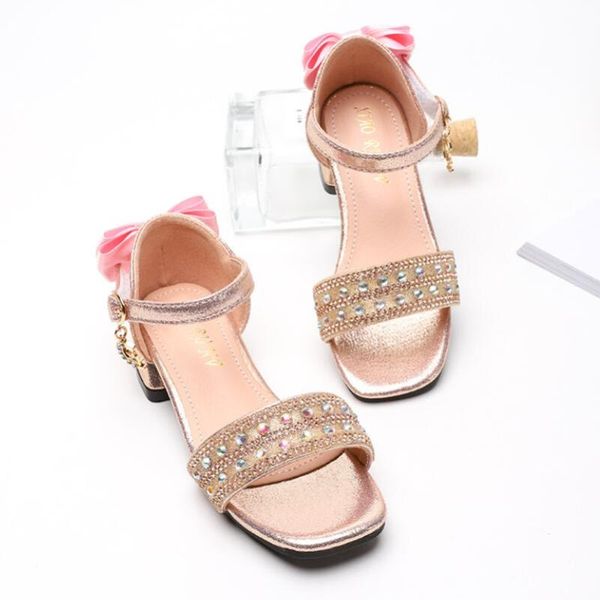 princess kids leather shoes for girls flower casual glitter children high heel performance shoes knot pink silver sandals, Black;red
princess kids leather shoes for girls flower casual glitter children high heel performance shoes knot pink silver sandals, Black;red