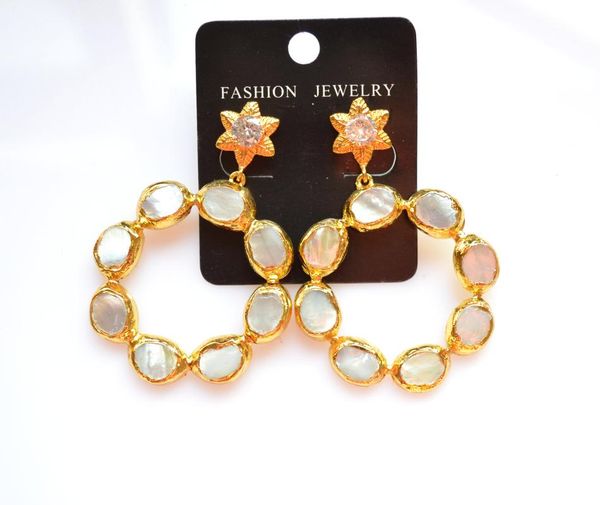 new gold platng shell pearl flower shape earring for lady e010003a, Silver 
new gold platng shell pearl flower shape earring for lady e010003a, Silver