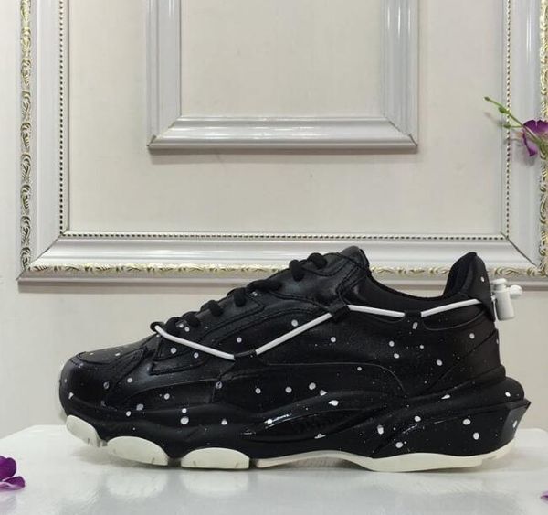 2020 designer luxury men and women casual sports shoes original factory special tpr wear-resistant non-slip bottom sports shoes, Black
2020 designer luxury men and women casual sports shoes original factory special tpr wear-resistant non-slip bottom sports shoes, Black