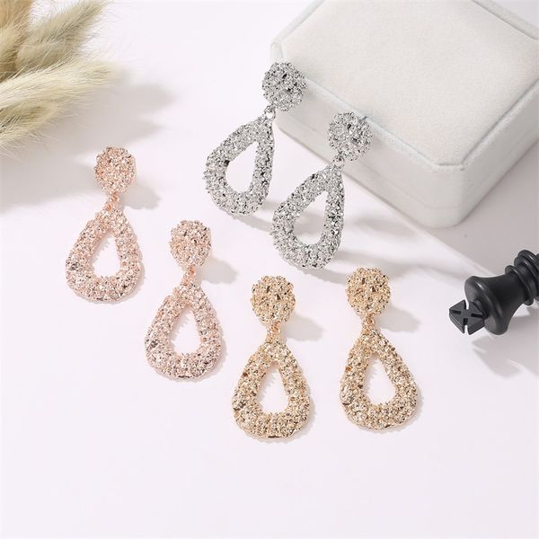 2019 fashion clip on earring for women european design no hole earrings gift for friend earrings clip, Silver
2019 fashion clip on earring for women european design no hole earrings gift for friend earrings clip, Silver