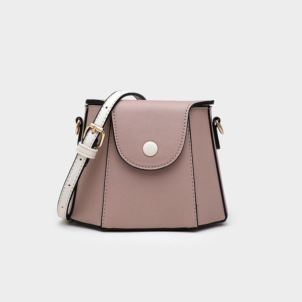 2020 new women's bag women's single shoulder bag fashion messenger
2020 new women's bag women's single shoulder bag fashion messenger