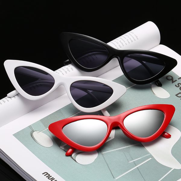 women classic triangle cat's eye sunglasses women 's fashion new 2018 master design brand, White;black
women classic triangle cat's eye sunglasses women 's fashion new 2018 master design brand, White;black