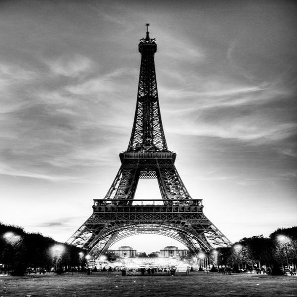 custom eiffel tower large mural modern minimalist black and white p style wallpaper porch hallway wall paper
custom eiffel tower large mural modern minimalist black and white p style wallpaper porch hallway wall paper
