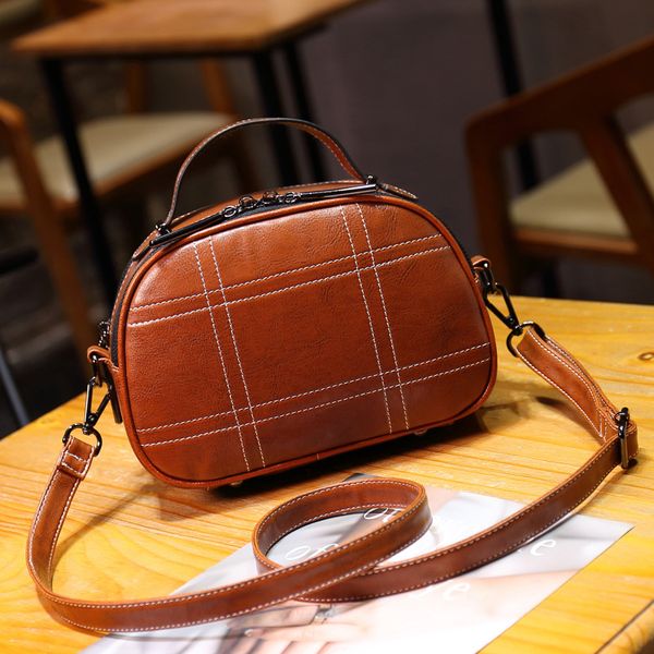 fashion wild ladies' handbag retro small bag genuine leather shoulder bag shell crossbody bags for women
fashion wild ladies' handbag retro small bag genuine leather shoulder bag shell crossbody bags for women