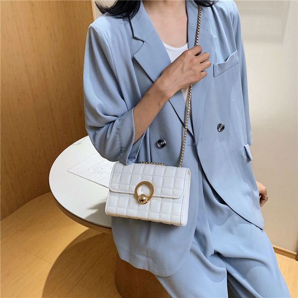 2020 new shoulder bag women's casual fashion korean chain diamond bag oblique small square
2020 new shoulder bag women's casual fashion korean chain diamond bag oblique small square