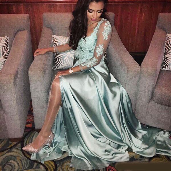 a line saitn lace appliques see though 3/4 sleeve high splits prom dresses black girls party gown evening dress 2020, Black;red
a line saitn lace appliques see though 3/4 sleeve high splits prom dresses black girls party gown evening dress 2020, Black;red
