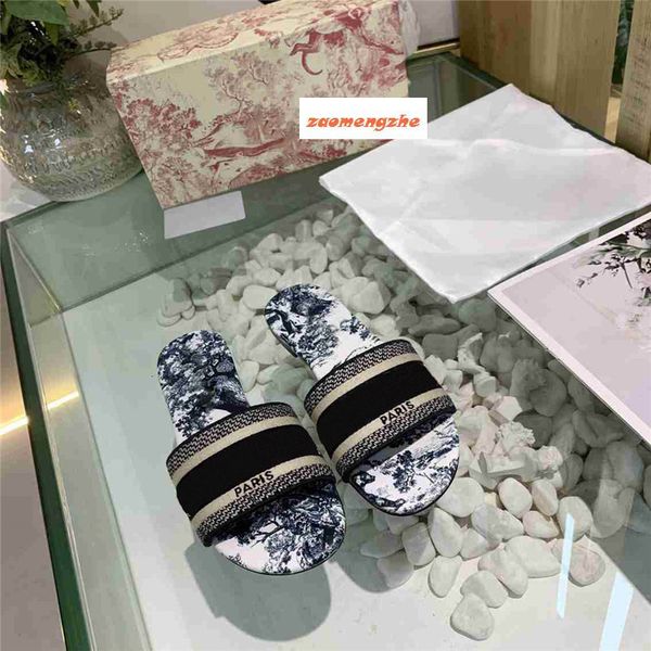 original box dazzle flowers women sandals designer slippers embroidery sandal floral brocade slipper striped beach causal slippers, Black
original box dazzle flowers women sandals designer slippers embroidery sandal floral brocade slipper striped beach causal slippers, Black