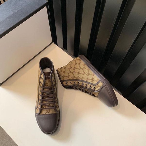2019 fashion men shoes flat comfortable luxury high sneaker with box and dusty bag, Black
2019 fashion men shoes flat comfortable luxury high sneaker with box and dusty bag, Black