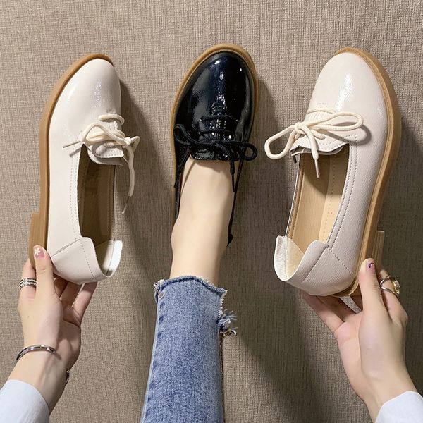 a leather shoes small ladies' rubber shoes soft leather-style korean-style versatile round-toe 2019 sticky-on rubber trendy shoe, Black
a leather shoes small ladies' rubber shoes soft leather-style korean-style versatile round-toe 2019 sticky-on rubber trendy shoe, Black