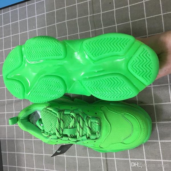 6 colors new style fashion hiking shoes men casual shoes pop triple-s men and women casual shoes size 36-45, Black
6 colors new style fashion hiking shoes men casual shoes pop triple-s men and women casual shoes size 36-45, Black