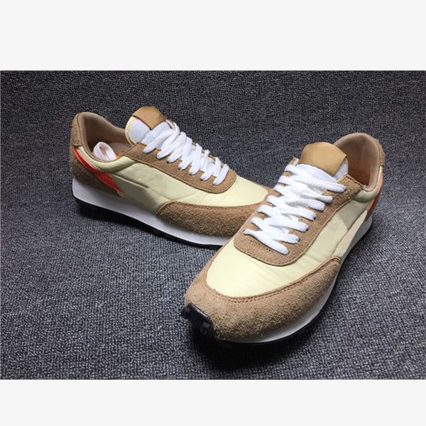 2020 new daybreak running shoes gold college orange vegas designer shoes bv7725-700 eur 40-45 with box
2020 new daybreak running shoes gold college orange vegas designer shoes bv7725-700 eur 40-45 with box