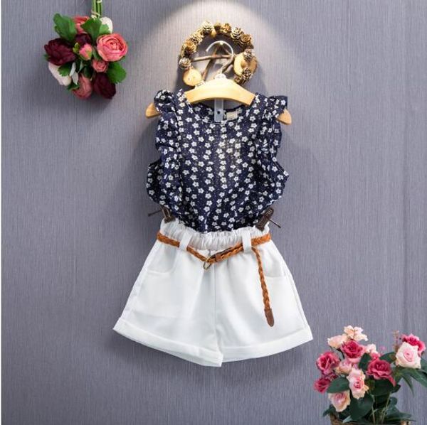 2019 new summer casual children sets flowers blue t-shirt+ pants girls clothing sets kids summer suit for 3-7 years, White
2019 new summer casual children sets flowers blue t-shirt+ pants girls clothing sets kids summer suit for 3-7 years, White