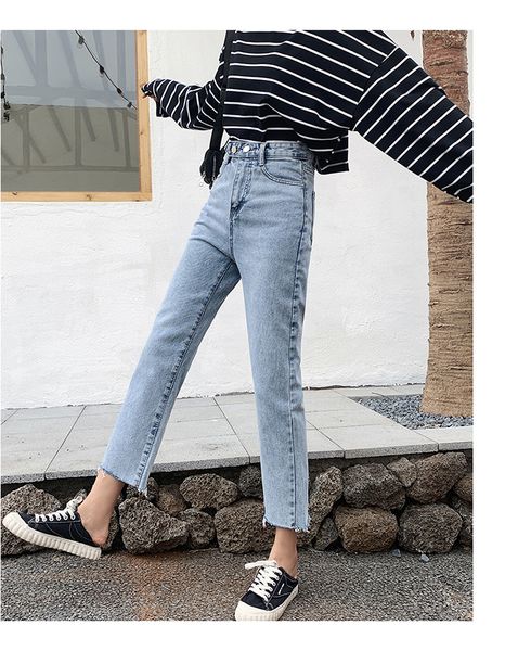lake blue women's tailored waist and hip princess jeans bk2995 
lake blue women's tailored waist and hip princess jeans bk2995