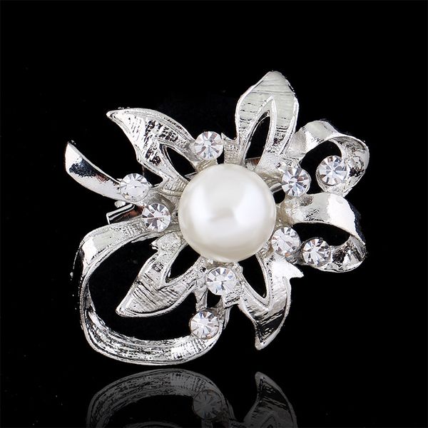 rhinestone new fashion brooch exquisite pearl studded brooch bridal brooch wholesale, Gray
rhinestone new fashion brooch exquisite pearl studded brooch bridal brooch wholesale, Gray