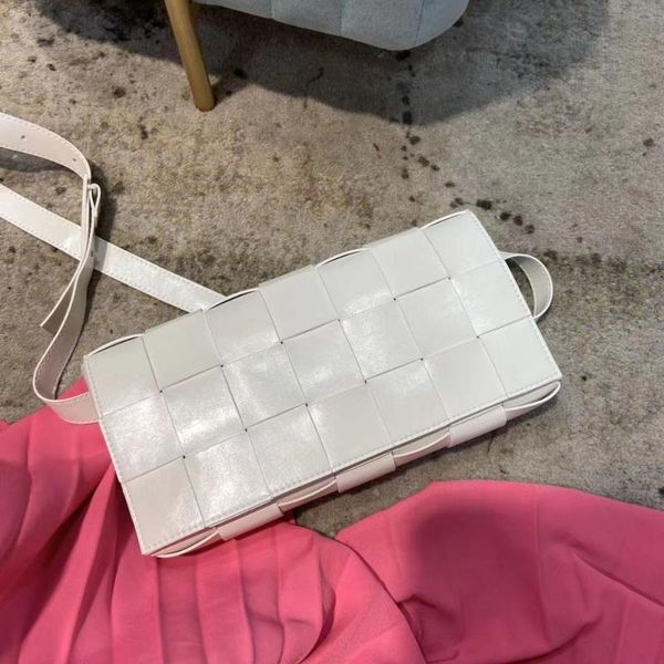 genuine leather waist packs men women knitted real leather fanny packs oilwax cowhide belt bags weave luxury designer chest bags
genuine leather waist packs men women knitted real leather fanny packs oilwax cowhide belt bags weave luxury designer chest bags
