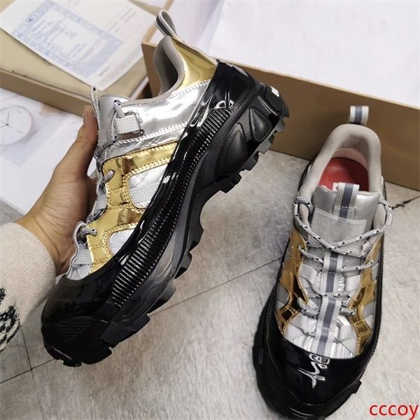 2020 fashion women's platform sneaker designe vintage arthur sneakers tb printed luxury men triple shoes oversized runway trainers
2020 fashion women's platform sneaker designe vintage arthur sneakers tb printed luxury men triple shoes oversized runway trainers