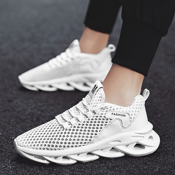 2020 new mesh absorption running shoes summer breathable men's shoes all-match fashion men's sports
2020 new mesh absorption running shoes summer breathable men's shoes all-match fashion men's sports